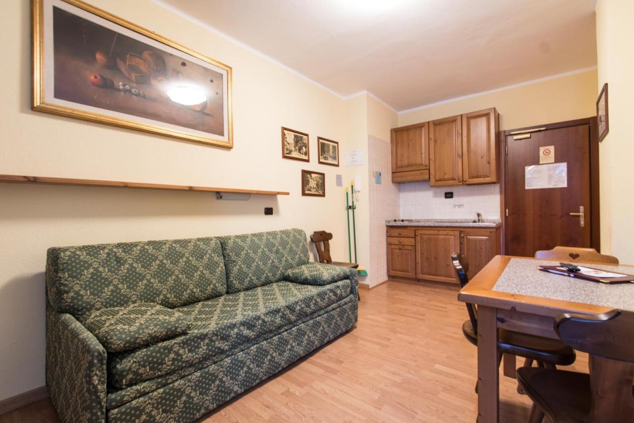 Limone Palace Aparthotel Limone Piemonte Exteriör bild