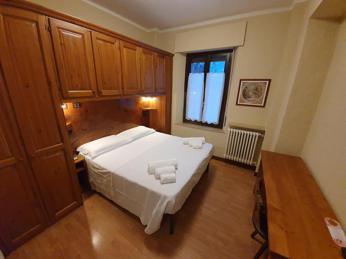 Limone Palace Aparthotel Limone Piemonte Exteriör bild