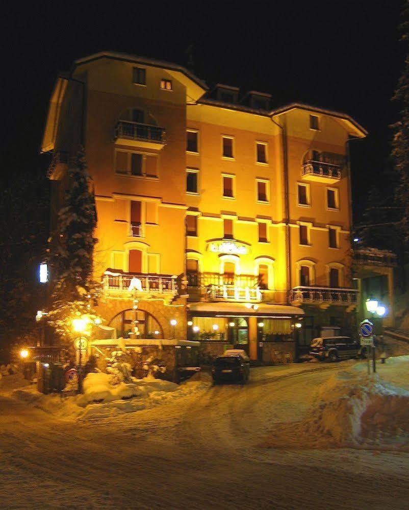 Limone Palace Aparthotel Limone Piemonte Exteriör bild