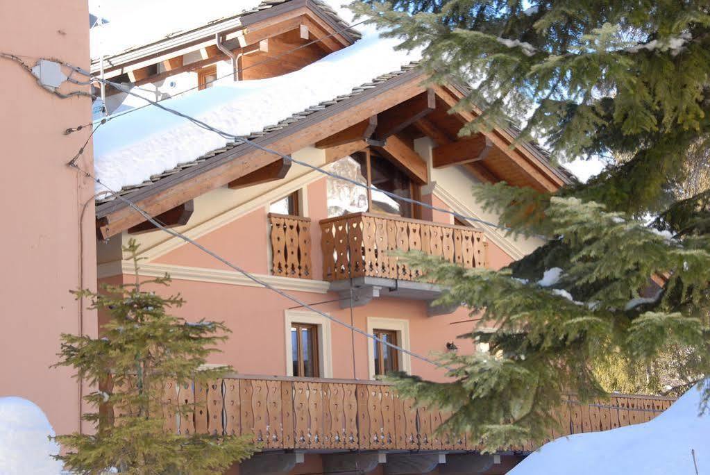 Limone Palace Aparthotel Limone Piemonte Exteriör bild